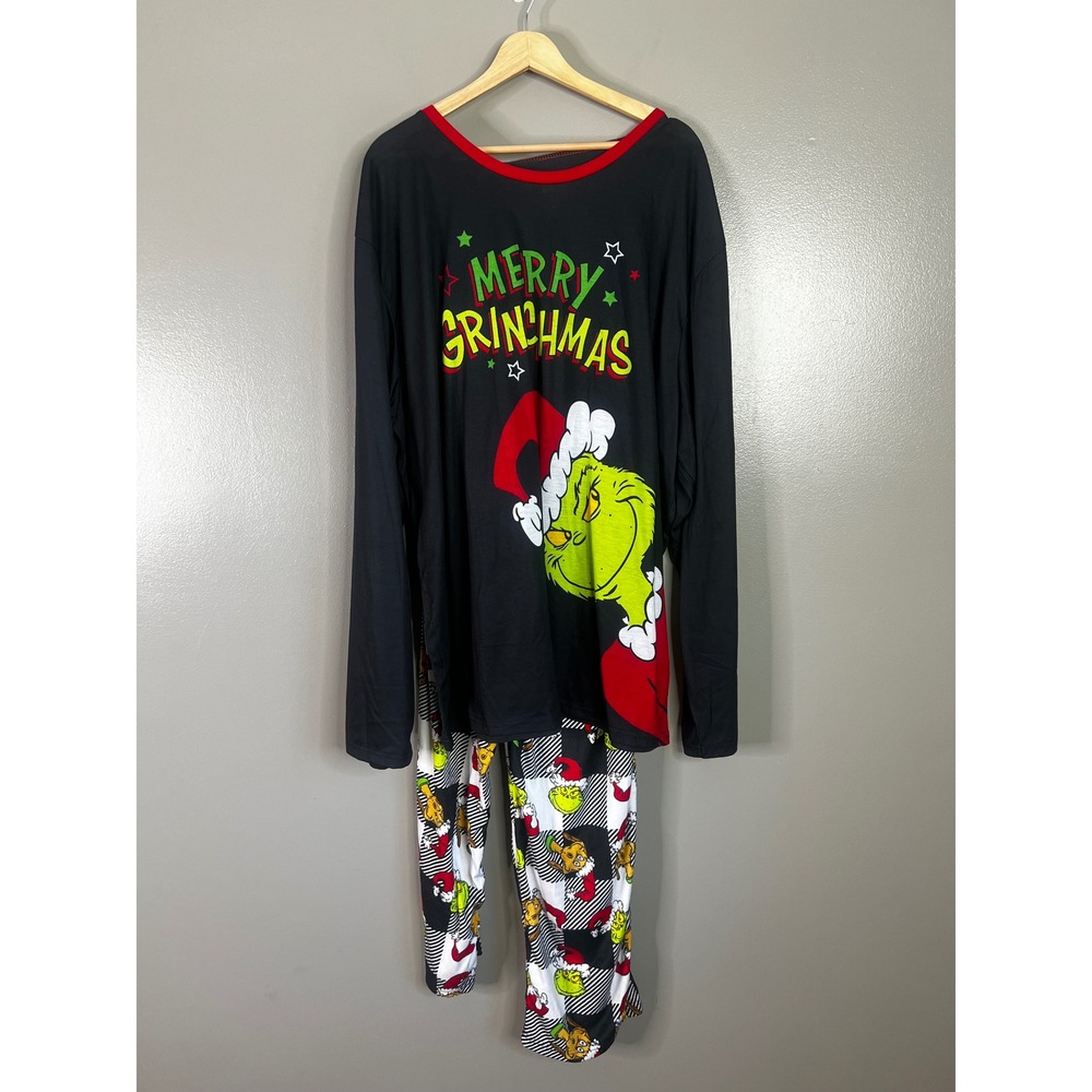 Dr Seuss The Grinch Merry Grinchmas Mens Pajama Set XXL Black Plaid 2 Piece NWT